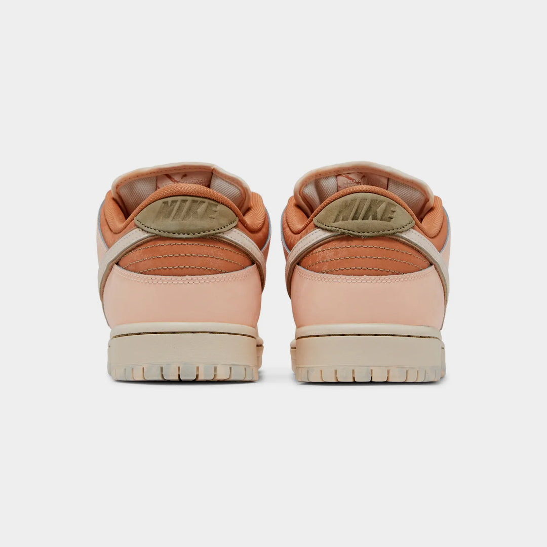 Nike SB Dunk Low Trocadéro Gardens