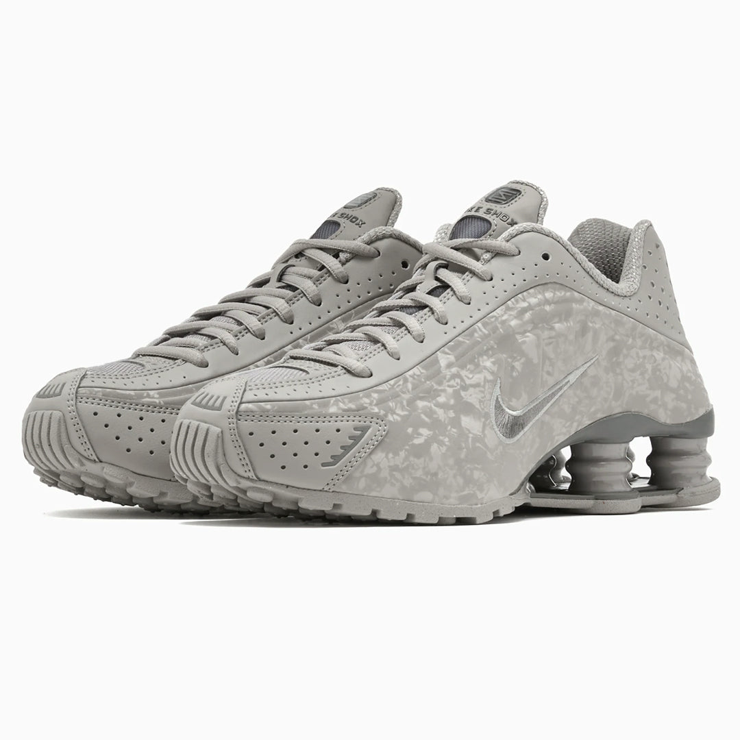Nike Shox R4 Retro