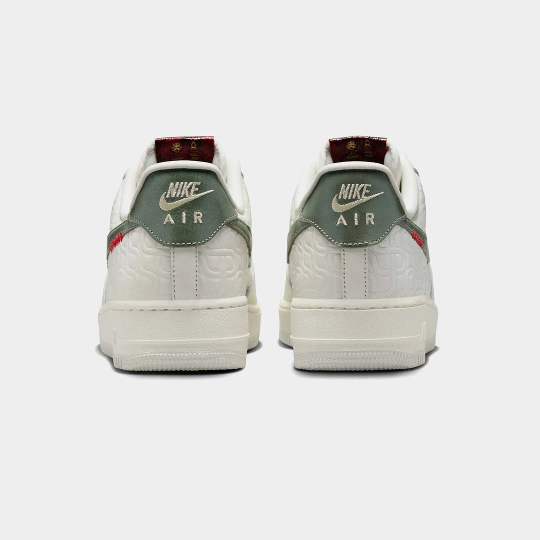 Nike Air Force 1 07 Year of the Snake