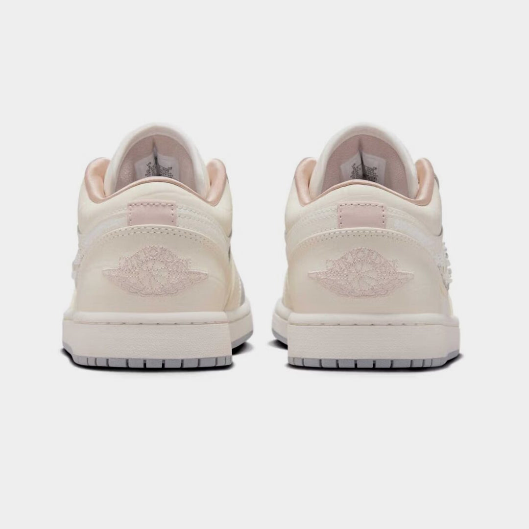Nike Air Jordan 1 Low Sail Soft Pearl