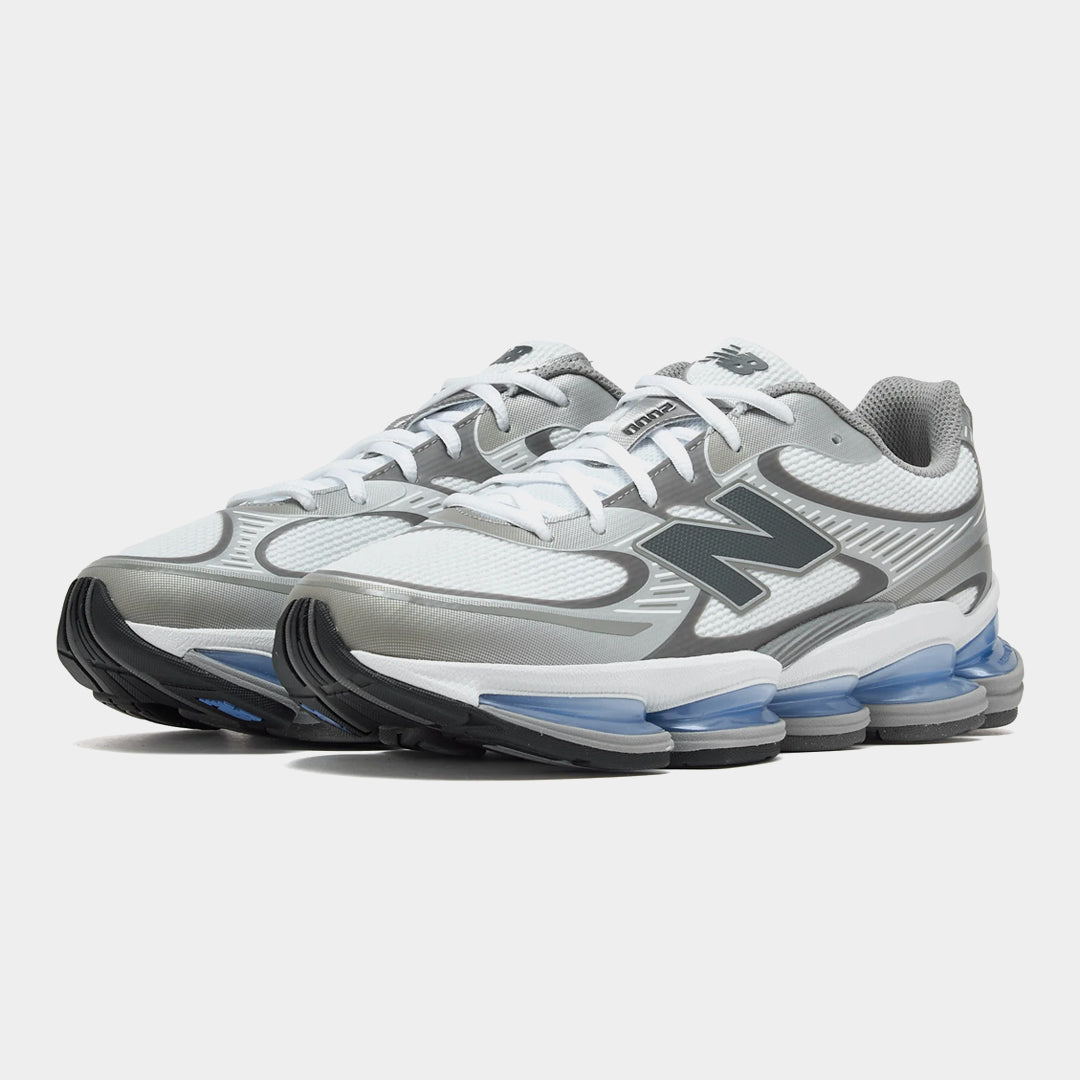 New Balance 2000