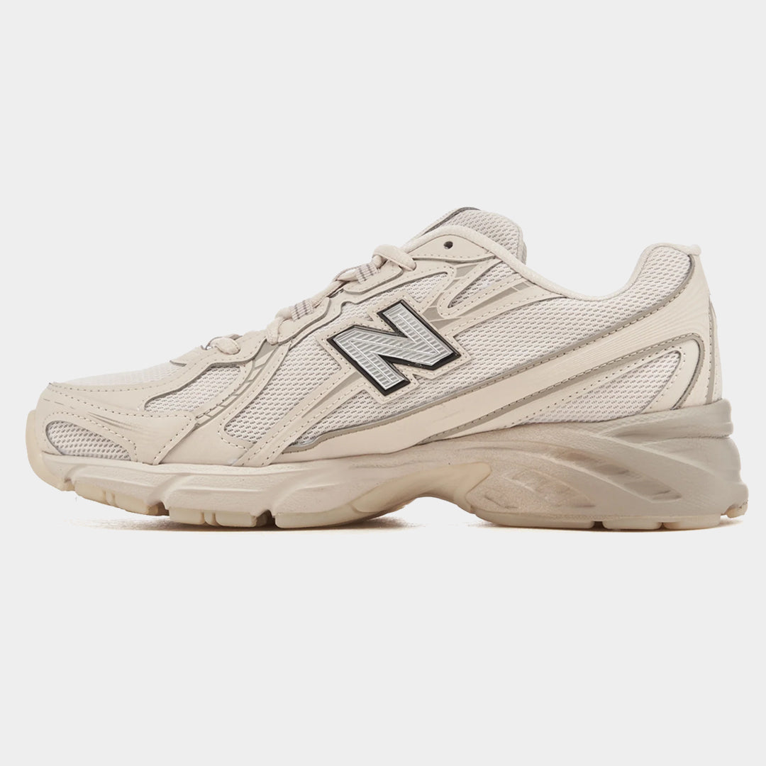 New Balance 740