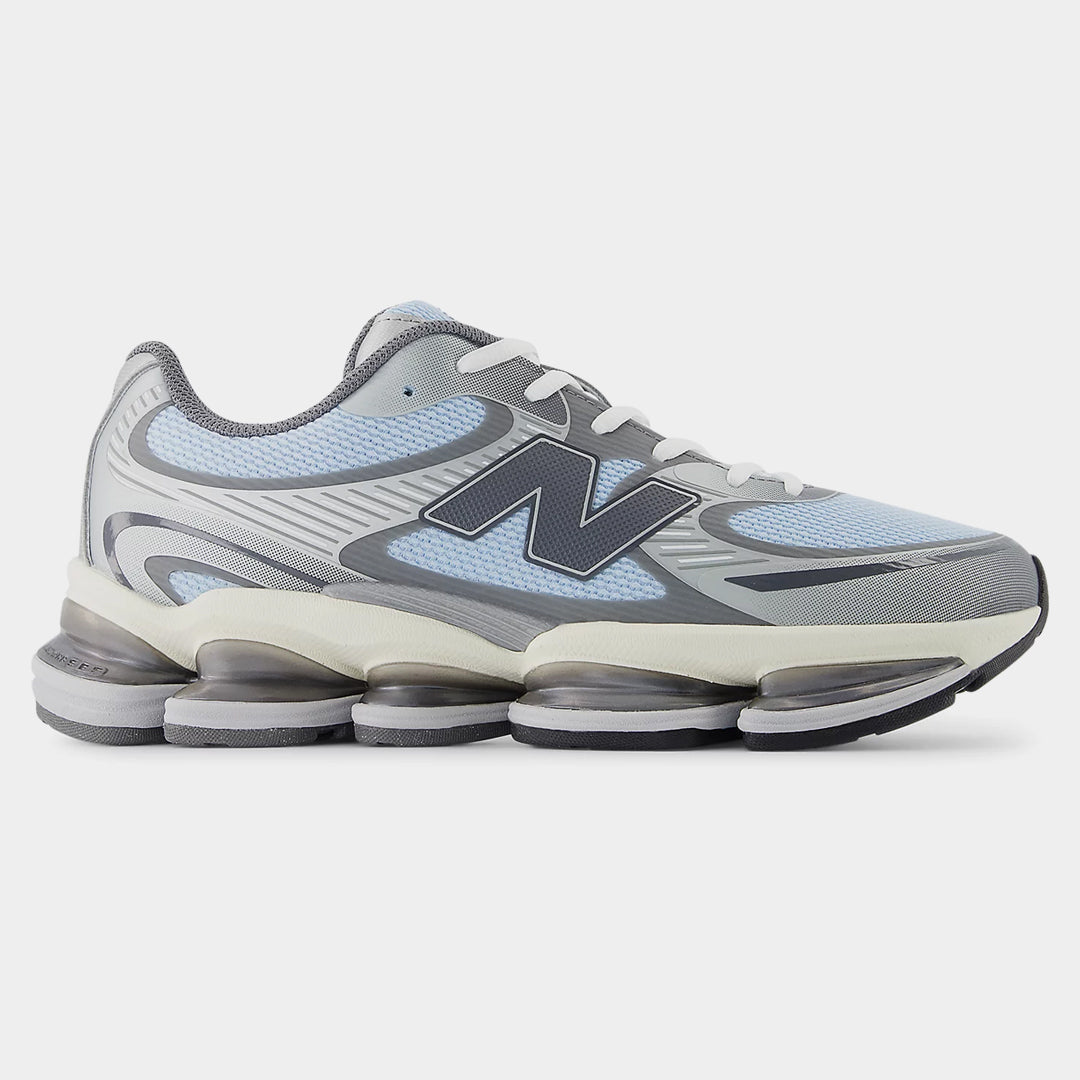New Balance 2000